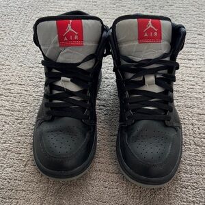 Nike Jordan Black and Red Men's Sneakers